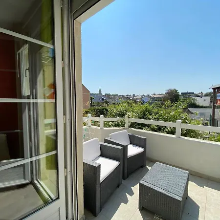 Apartment, Les Bains 아로만체스레방